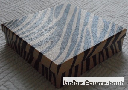 bo&icirc;te z&egrave;bre